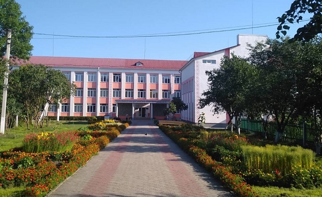 Starokostyantynivska Secondary School No. 1